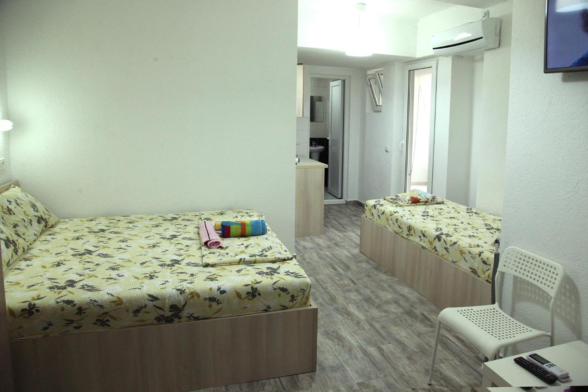 Apartmani Alex Beach Dojran Rum bild