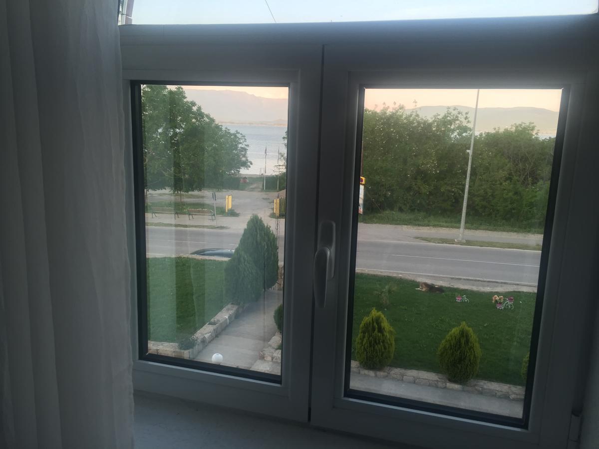 Apartmani Alex Beach Dojran Exteriör bild