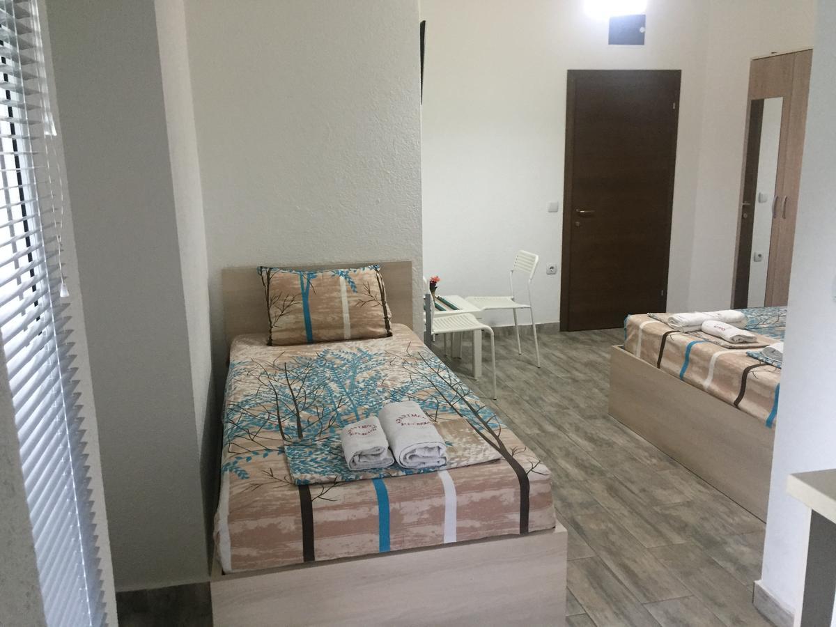 Apartmani Alex Beach Dojran Exteriör bild